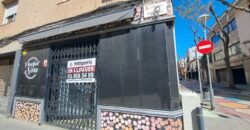 ¡Local cantoner al centre de Rubí, 54 m² ideals per al teu negoci amb aparador i sortida de fums!
