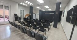 ¡Oficina en alquiler en Rubí, 64 m2 con calefacción y aire acondicionado. Ideal para tu negocio!