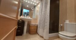¡Dúplex en buen estado en Rubí, 3 habitaciones, terraza y piscina, ideal para tu familia!