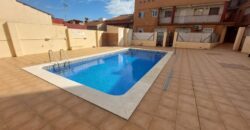 ¡Dúplex en buen estado en Rubí, 3 habitaciones, terraza y piscina, ideal para tu familia!