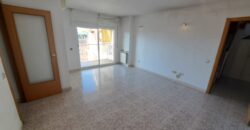 ¡Dúplex en Ca n´ Alzamora con terraza, piscina comunitaria, parking y trastero!