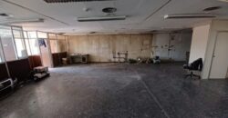 ¡Nave industrial pareada en venta en Bon Pastor, 1.264 m2 y 8 m de altura!
