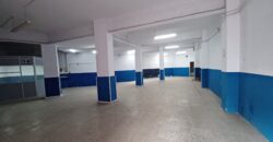 ¡Ampli local cantoner en lloguer de 176 m2 i gran alçada!