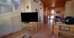 ¡Casa adossada de 3 plantes amb ascensor en venda zona Nord-Can Roses!