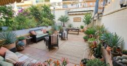 ¡Casa adossada de 3 plantes amb ascensor en venda zona Nord-Can Roses!