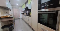 ¡Amplio piso de 4 habitaciones en la zona Mutua, ideal para tu familia!