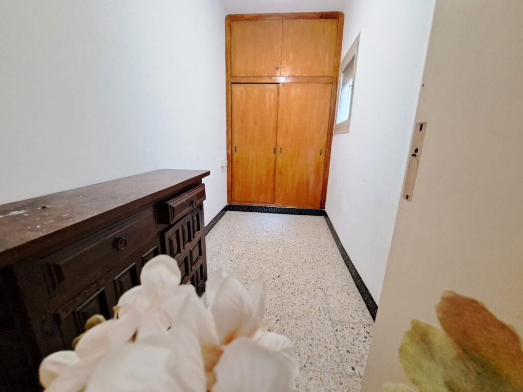¡Amplia casa en el centro urbano para disfrutar en familia!