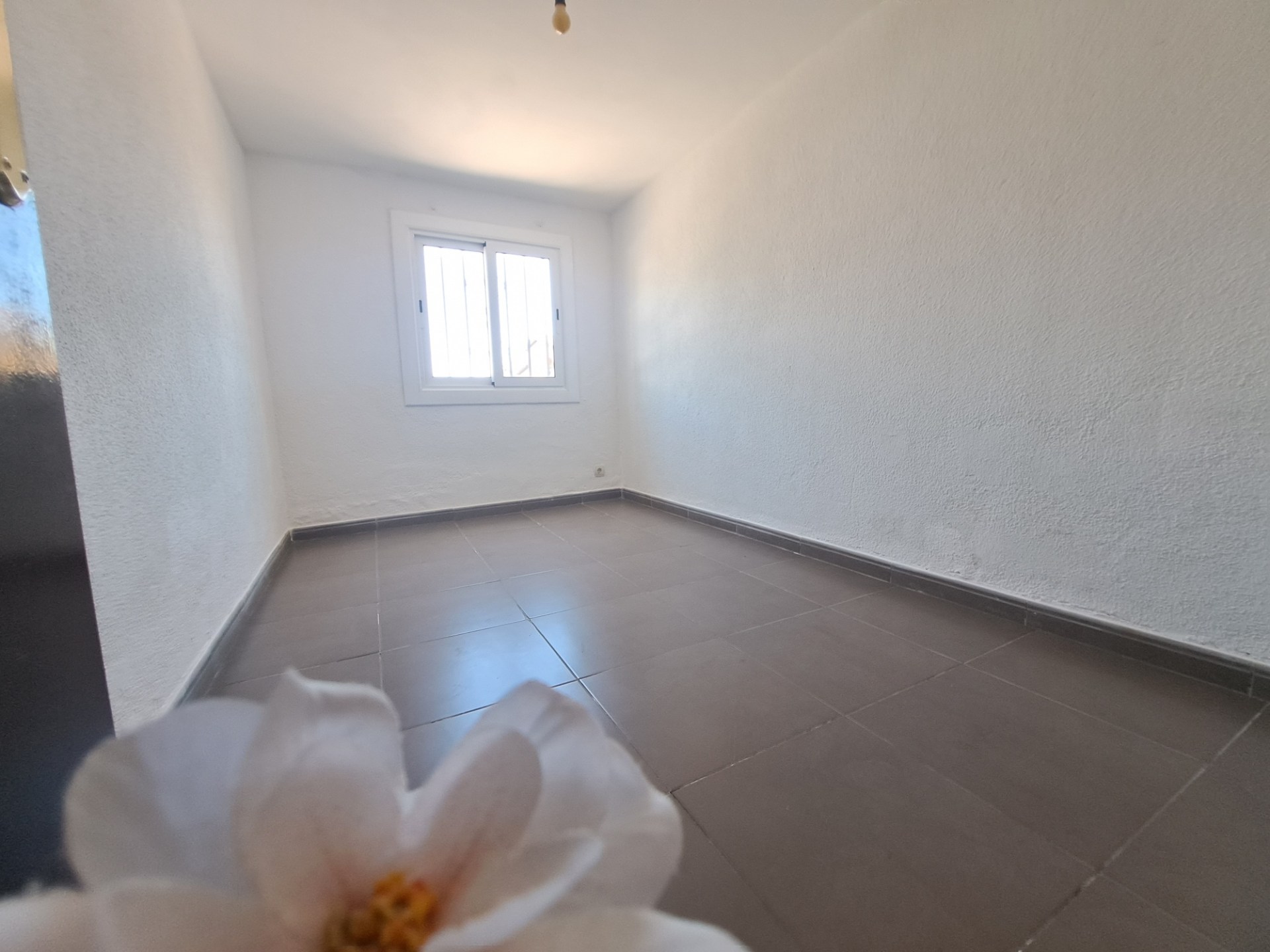¡Conjunto de 2 casas en venta en Rubí. Ideal para 2 familias! ¡Conjunto de 2 casas en venta en Rubí. Ideal para 2 familias!