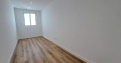 Local per estrenar, ideal per a professionals, al centre