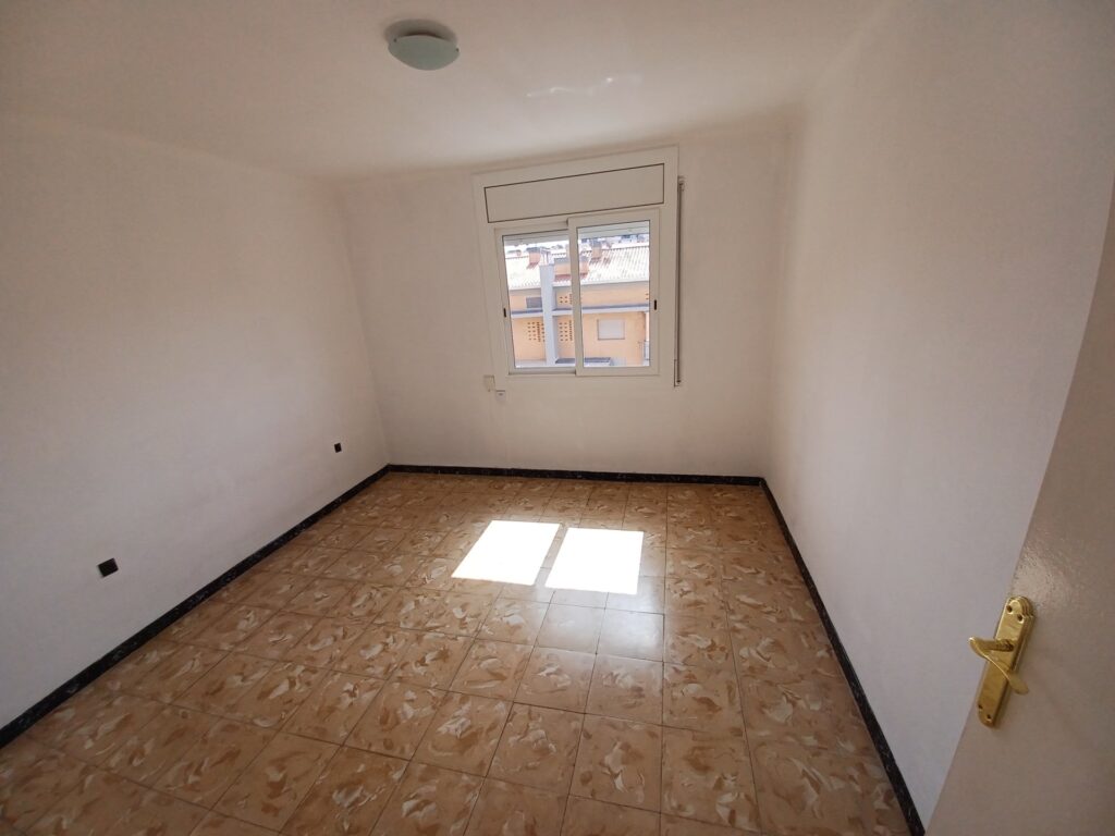 Pis exterior de 99 m² en venda a Rubí, ideal per a la teva nova vida!