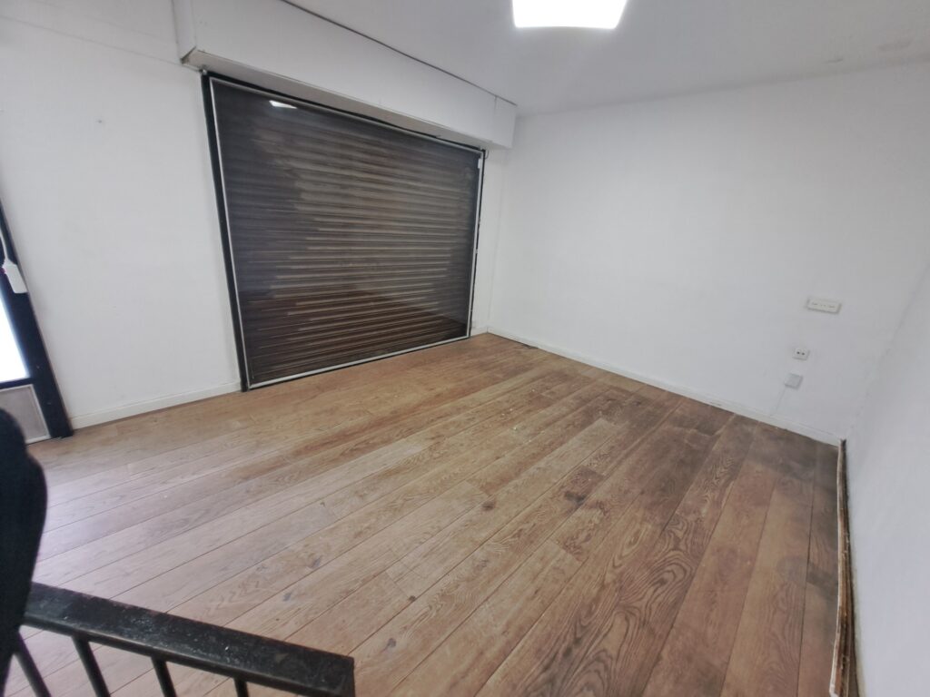 ¡Local de lloguer a Rubí, ideal per al teu negoci!
