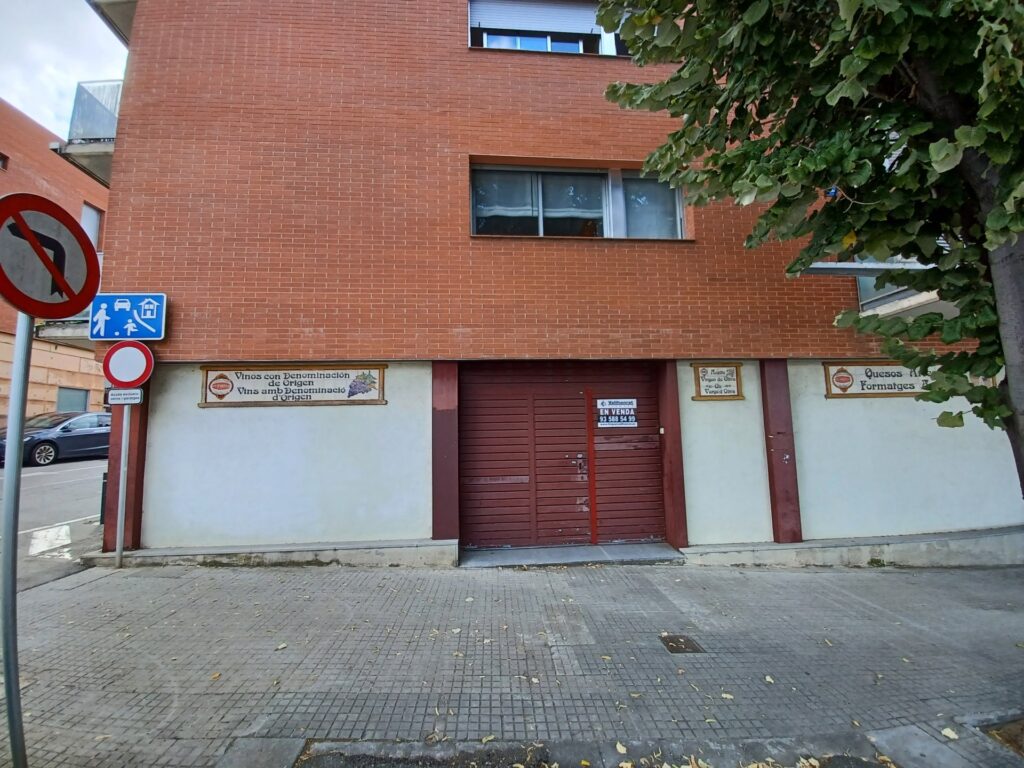 Espectacular local situado en zona S. XXI