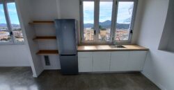 ¡Amplia oficina en alquiler de 167 m2 en Rubí, ideal para tu negocio!