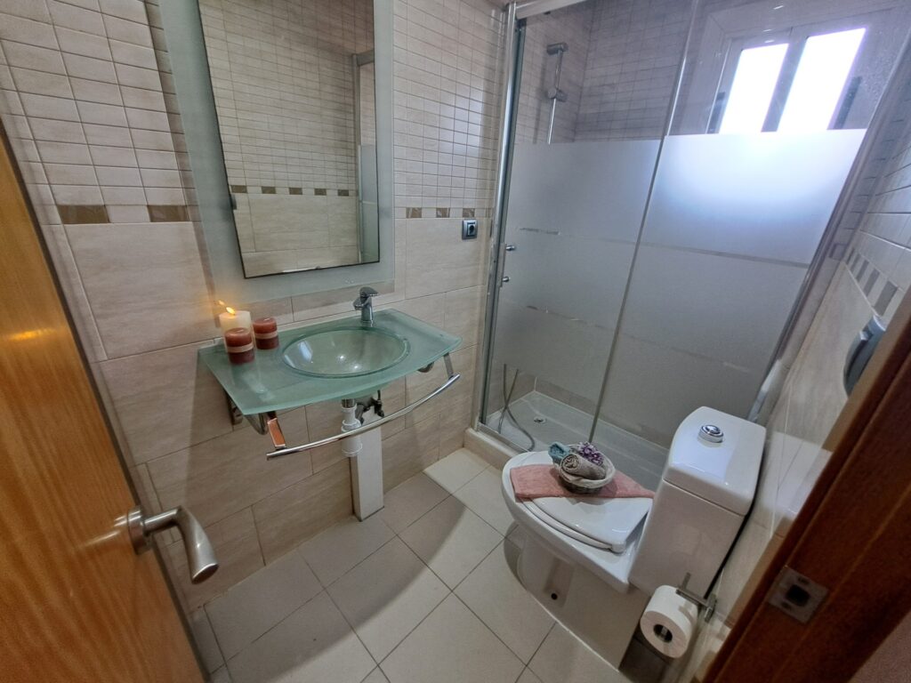 Casa amb terreny a la zona dels Mossos