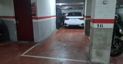 ¡Aparcamiento en venta en Rubí, Zona Av. Estatut