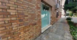¡Local en venta en Rubí, ideal para tu negocio en Les Torres. 44 m2 útiles!