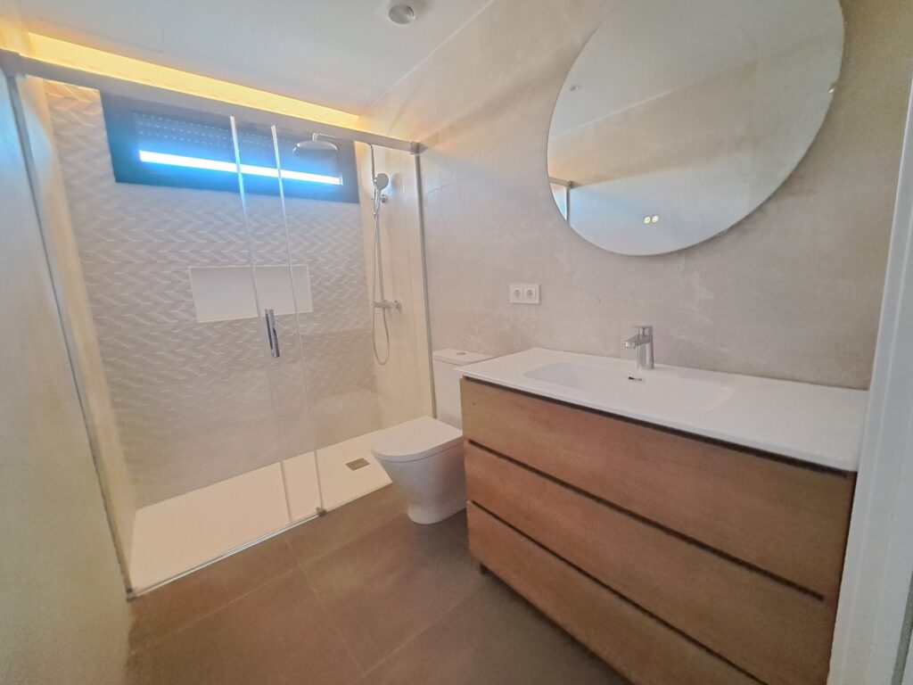 !Chalet unifamiliar aïllat en lloguer a Rubí¡