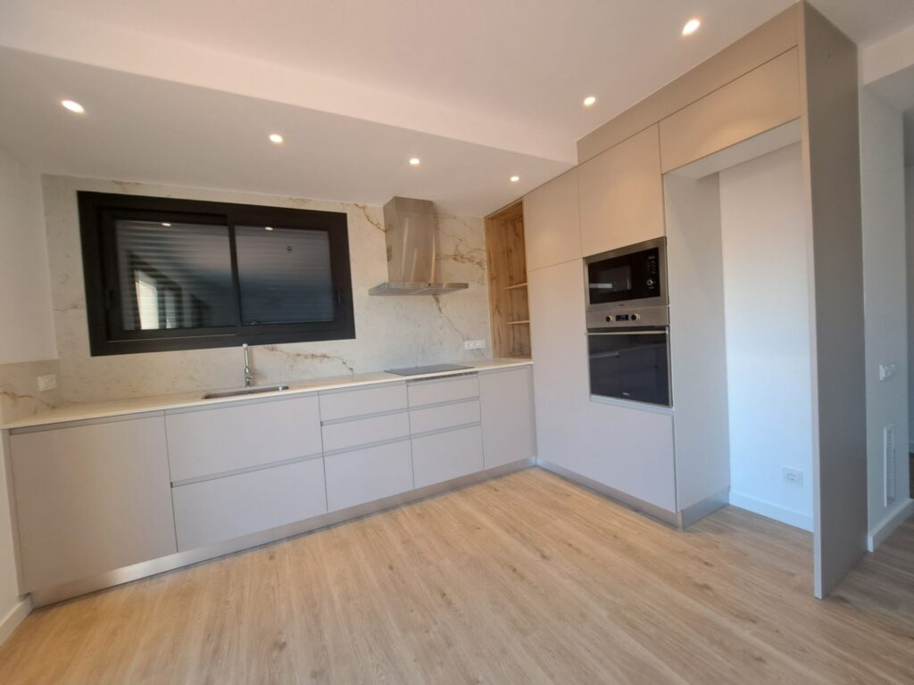 !Chalet unifamiliar aïllat en lloguer a Rubí¡