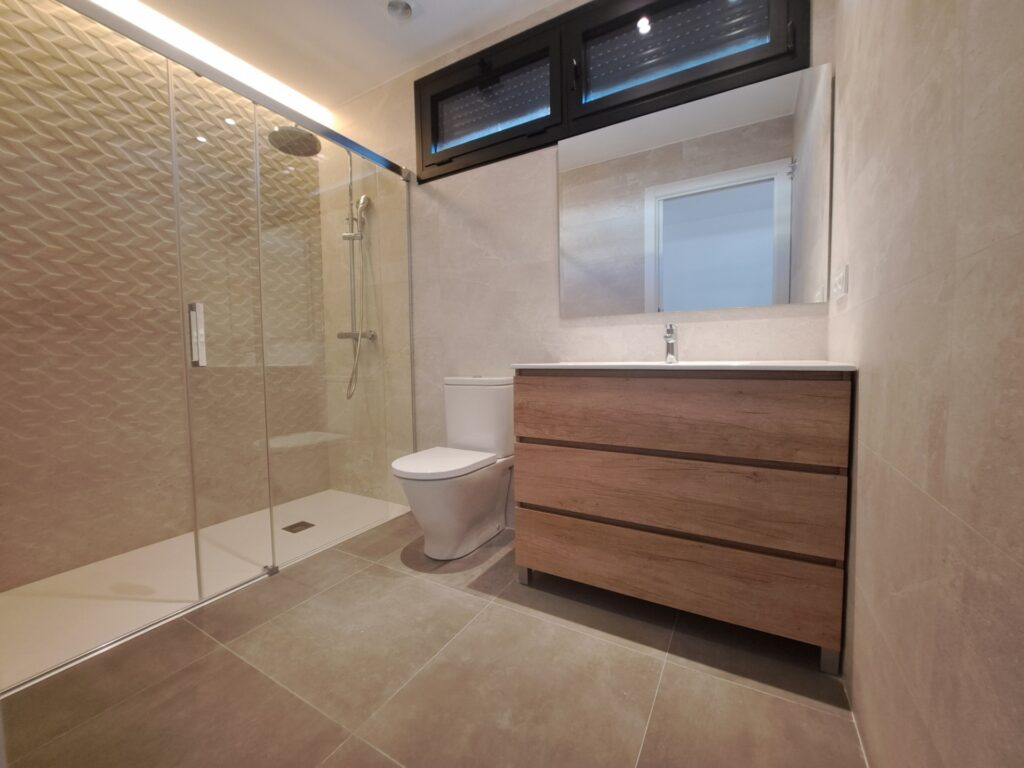 !Chalet unifamiliar aïllat en lloguer a Rubí¡
