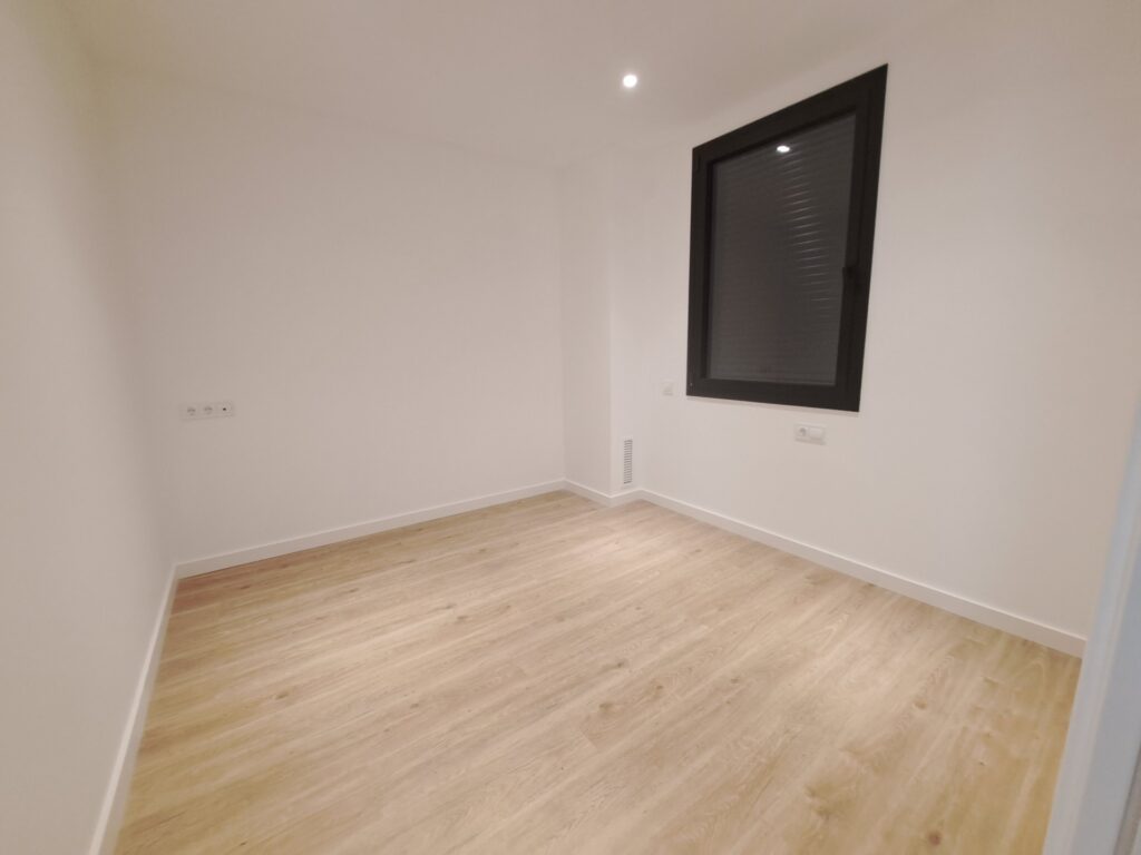 !Chalet unifamiliar aïllat en lloguer a Rubí¡