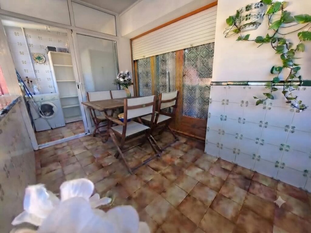 ¡Dúplex en venda a Rubí, 150 m2, 4 habitacions i terrassa. Ideal per a la teva família!