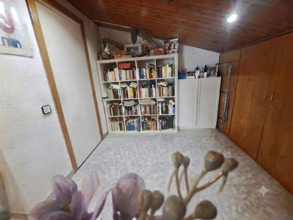 ¡Dúplex en venda a Rubí, 150 m2, 4 habitacions i terrassa. Ideal per a la teva família!