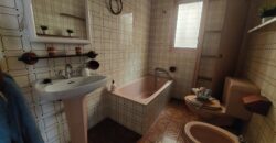 ¡Casa aparellada en venda a Rubí, 305 m2, 3 habitacions i terrassa exterior!