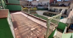 ¡Casa aparellada en venda a Rubí, 305 m2, 3 habitacions i terrassa exterior!