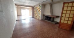 ¡Casa aparellada en venda a Rubí, 305 m2, 3 habitacions i terrassa exterior!