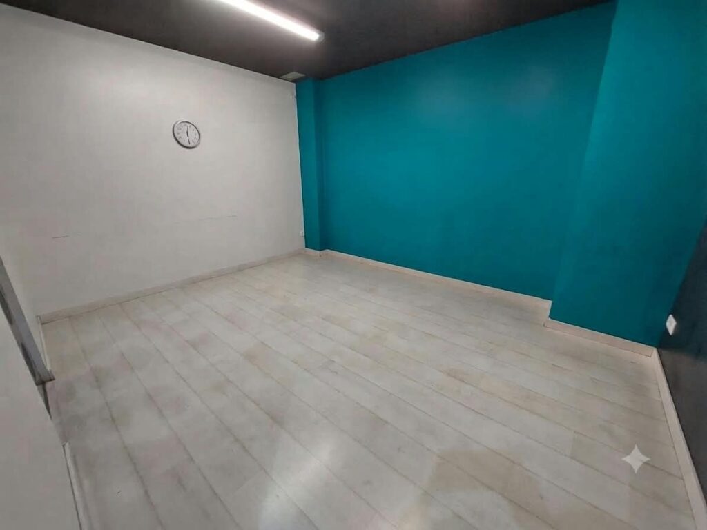 ¡Local en venta en Rubí, 232 m2 ideales para tu negocio!