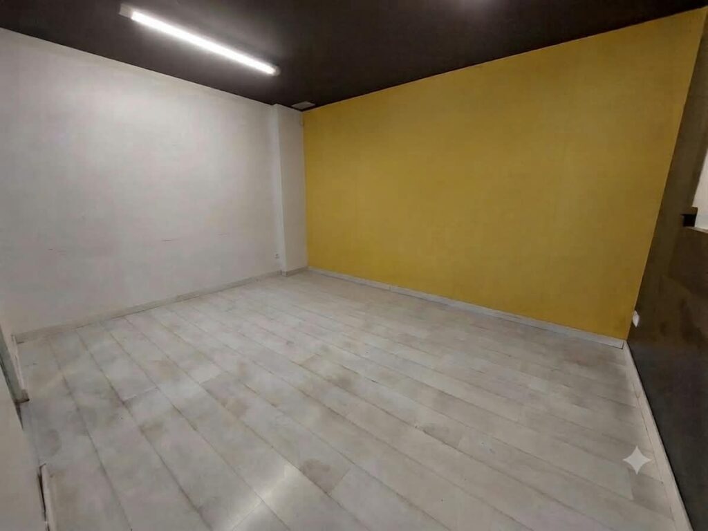 ¡Local en venta en Rubí, 232 m2 ideales para tu negocio!
