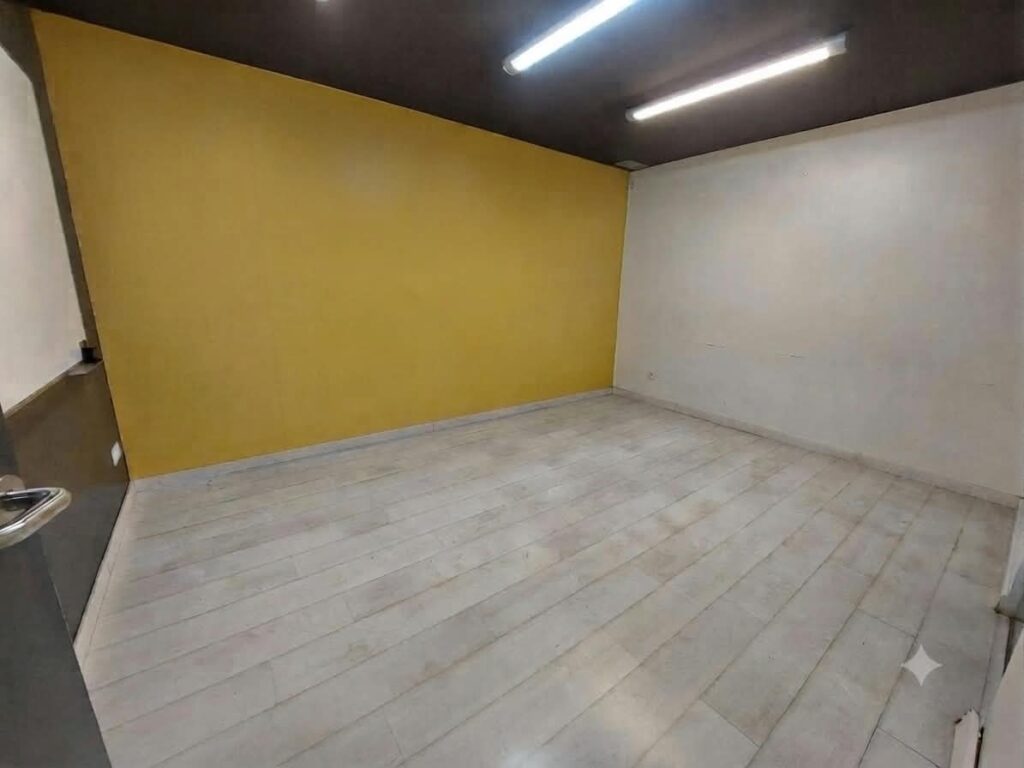 ¡Local en venta en Rubí, 232 m2 ideales para tu negocio!