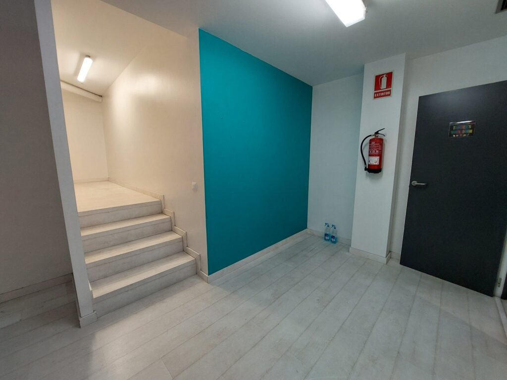 ¡Local en venta en Rubí, 232 m2 ideales para tu negocio!