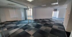 Ampli despatx de lloguer a Rubí, ideal per al teu negoci! 181 m2 disponibles!
