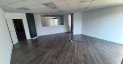 ¡Ampli despatx de lloguer a Rubí, 123 m2 ideals per al teu negoci!