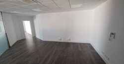 ¡Oficina de lloguer a Rubí, 103 m² ideals per al teu negoci!