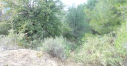 Oportunitat única a Rubí! Es presenta a la venda un terreny urbanitzable a la tranquil·la i sol·licitada zona de CAN SOLA. Aquest terreny, amb una superfície total de 530 m2, ofereix un ampli ventall de possibilitats per a aquells interessats a construir la seva llar en un entorn tranquil i ben comunicat.