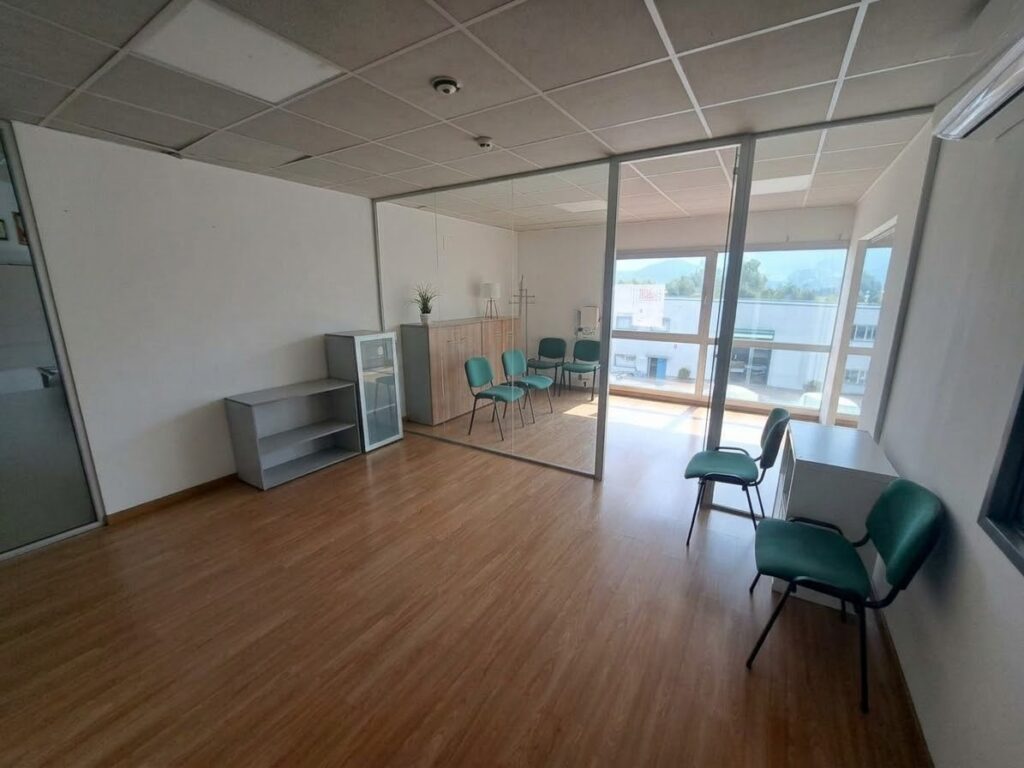 !Nau industrial aparellada de lloguer a Montcada i Reixac, ideal per al teu negoci¡