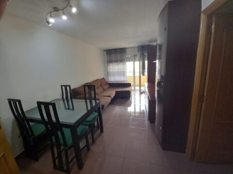 ¡Piso exterior de 3 habitaciones en venta en Rubí! ¡Piso exterior de 3 habitaciones en venta en Rubí!