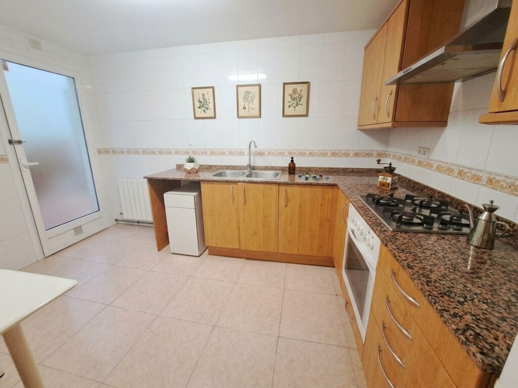 ¡Piso con terraza, planta baja!