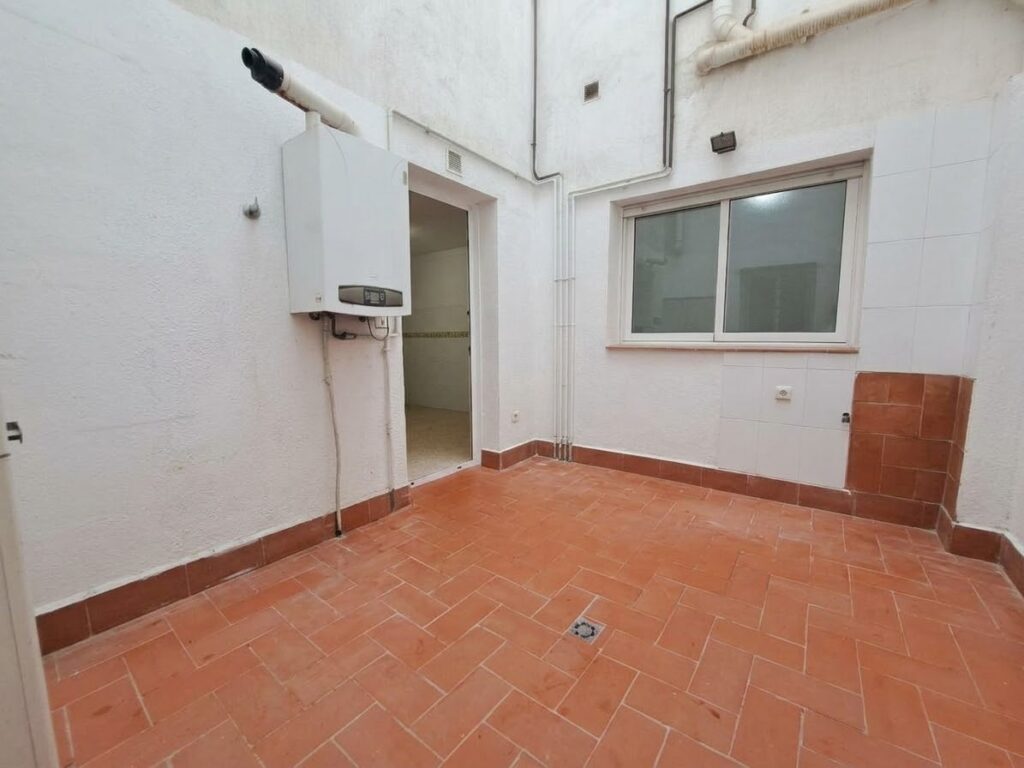 ¡Piso con terraza, planta baja!